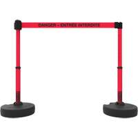 Ensemble de montants pour barri&egrave;re Plus, Plastique, 42" h, Ruban Rouge, Longueur du ruban 15' CSL Industriel Inc.