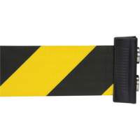 Barri&egrave;re &agrave; fixation murale avec ruban magn&eacute;tique, Acier, Fixation par vis, 7', Ruban Noir et jaune CSL Industriel Inc.