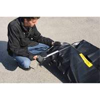 Conteneur de confinement flexible sans drain Ultra-275 Containment Sump, 102" lo x 48" la, 400 gal. US Capacit&eacute; CSL Industriel Inc.