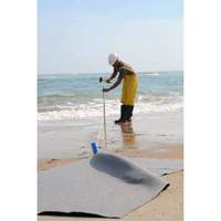 Ultra-Oil Blanket&reg; Kit, Hazmat/Oil Only/Universal, 120" x 60", 8.3 US gal. Absorbancy CSL Industriel Inc.