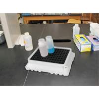 P4 Ultra-Spill Tray, 17" lo x 21" la x 4" h, Cap. de d&eacute;versement 2,9 gal. US CSL Industriel Inc.