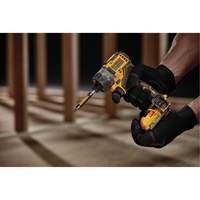 Xtreme Brushless Screwdriver Kit, 1/4", 12 V, 200 UWO Max. Torque, Lithium-Ion Battery CSL Industriel Inc.