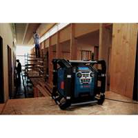 Radio de chantier avec Bluetooth 5.0 et station dalimentation, Lithium-ion, 18 V CSL Industriel Inc.